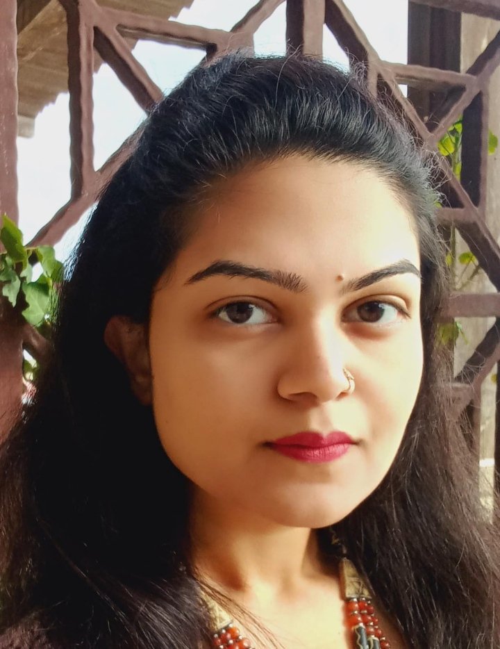 Dr. Resham Pakhmode